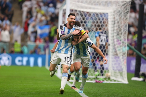 Месси помог Аргентине разгромить Хорватию и выйти в финал ЧМ-2022 в Катаре
