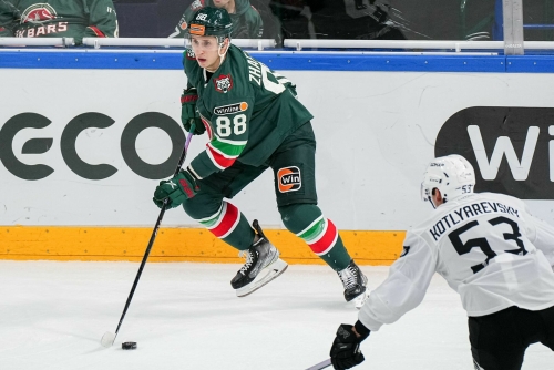Агент Жафярова рассказал о травме хоккеиста, срок восстановления - около недели