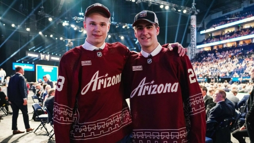 Четыре хоккеиста из России выбраны в первом раунде драфта НХЛ-2023