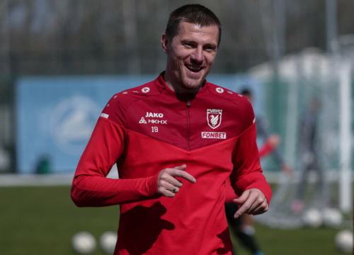 Олег Иванов и «Рубин» продлили контракт еще на один сезон