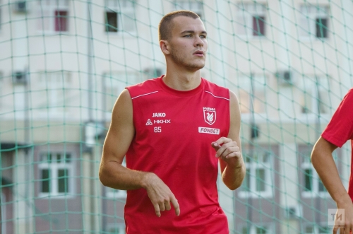 Полузащитник «Рубина» Кузнецов стал футболистом «Родины»