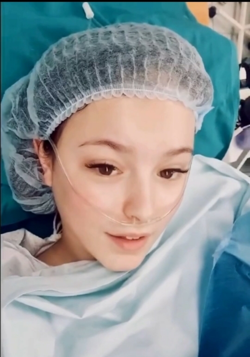 «Донт ворри»: Фигуристка Щербакова засняла на видео свою операцию на ноге