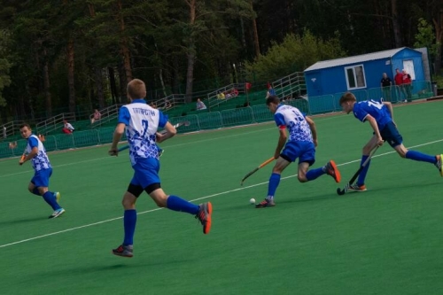 «Динамо-Ак Барс» победно стартовало в Кубке России по хоккее на траве