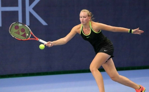 Украинская теннисистка пожала руку москвичке Рыбакиной на «Ролан Гаррос»