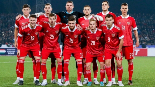 Сегодня сборная России по футболу сыграет с Беларусью