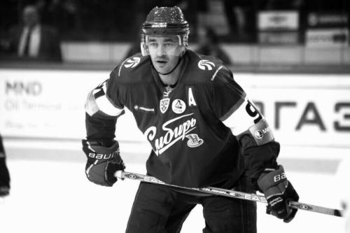 Экс-хоккеист, тренер «Сибири» Андрей Тарасенко умер в Новосибирске