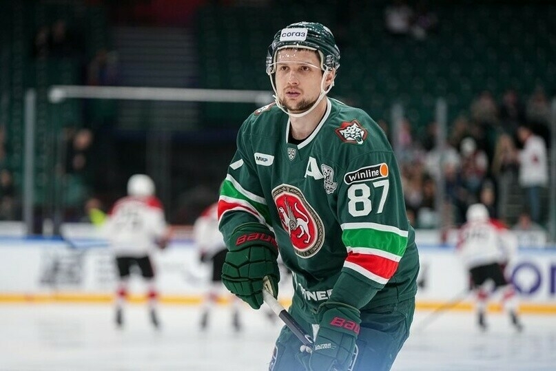 Вратарь «Трактора» Мыльников назвал Шипачева одним из двух лучших игроков КХЛ