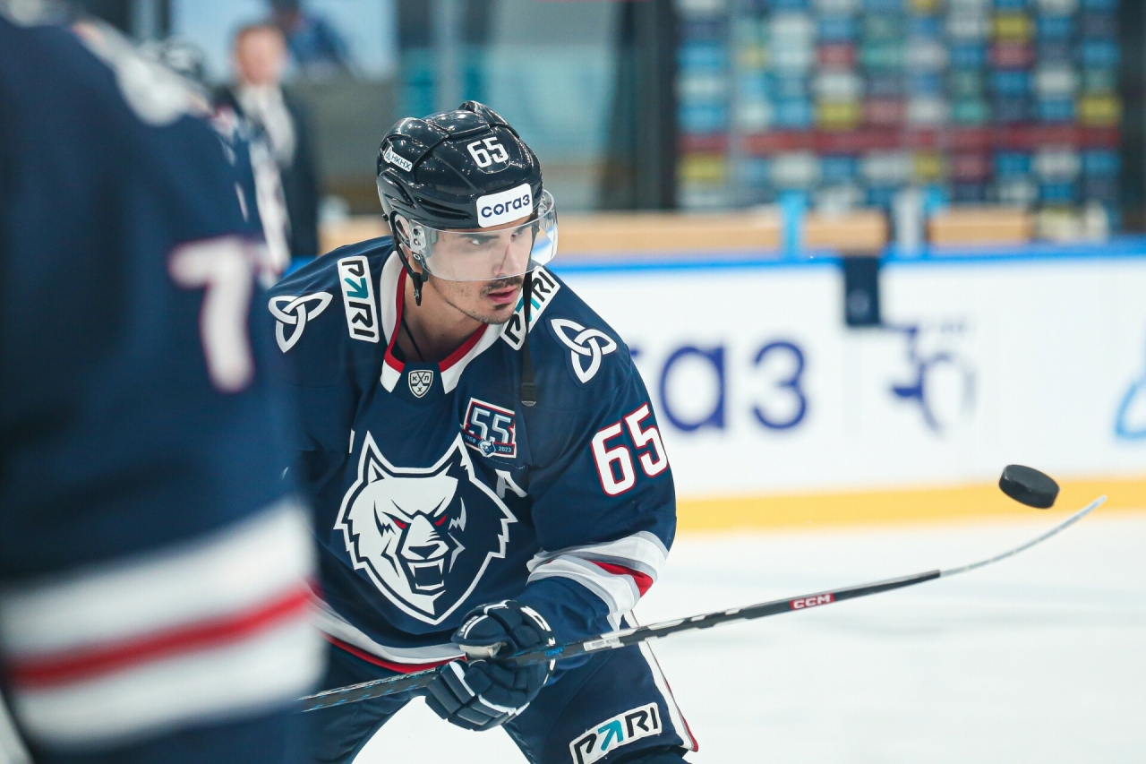 Наиль Якупов в интервью американскому блогеру сравнил КХЛ и НХЛ