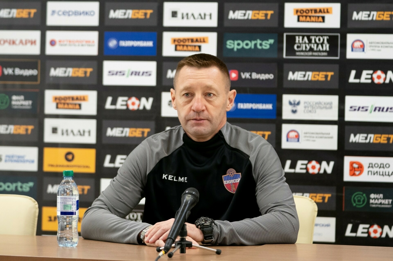 Андрея Тихонова дисквалифицировали на пять матчей и оштрафовали на 50 тысяч рублей за критику арбитра-женщины